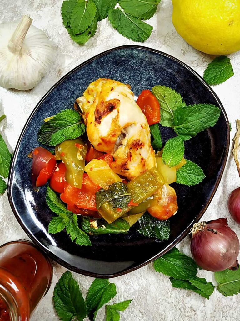 Куриное филе с овощами в духовке - простой и вкусный рецепт с пошаговыми фото
